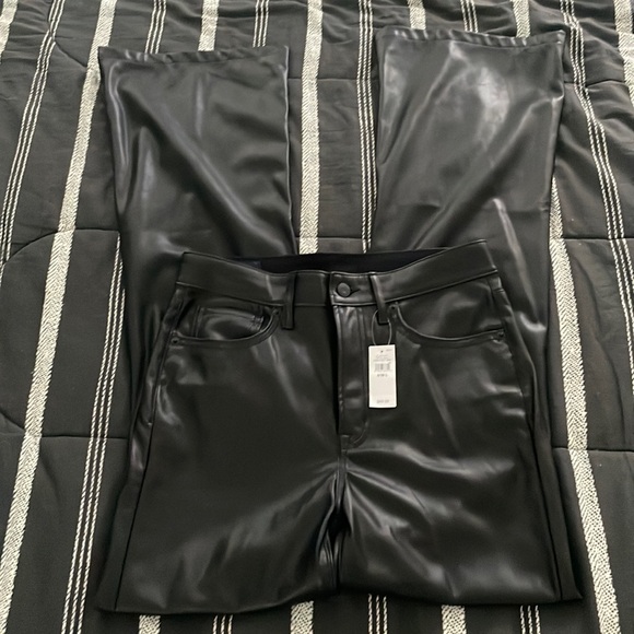 Faux leather pants - Picture 1 of 6